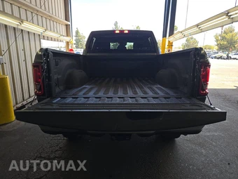 2026 Ram 2500 Big Horn Crew Cab Medium Bed - miniatura 16