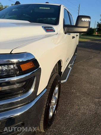 2026 Ram 2500 Big Horn Crew Cab Medium Bed - miniatura 10