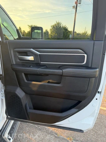 2026 Ram 2500 Big Horn Crew Cab Medium Bed - miniatura 162