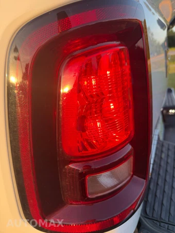 2026 Ram 2500 Big Horn Crew Cab Medium Bed - miniatura 165