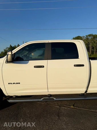 2026 Ram 2500 Big Horn Crew Cab Medium Bed - miniatura 32