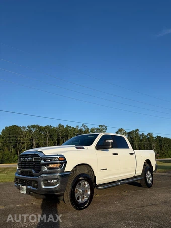 2026 Ram 2500 Big Horn Crew Cab Medium Bed - miniatura 9