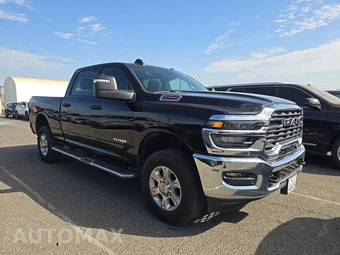2026 Ram 2500 Big Horn Crew Cab Medium Bed - miniatura 3