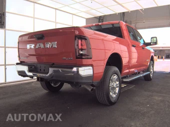 2026 Ram 2500 Big Horn Crew Cab Medium Bed - miniatura 4