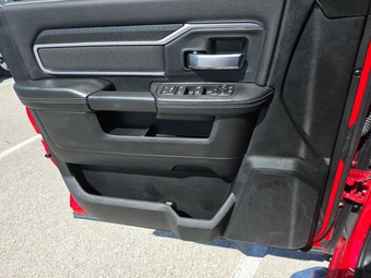 2026 Ram 2500 Big Horn Crew Cab Medium Bed - miniatura 9