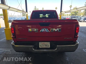 2026 Ram 2500 Big Horn Crew Cab Medium Bed - miniatura 5