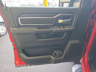 2026 Ram 2500 Big Horn Crew Cab Medium Bed - miniatura 9