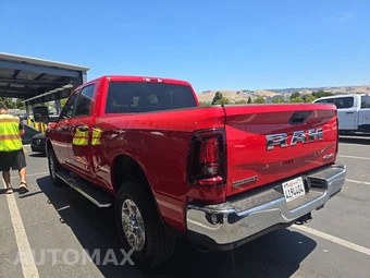 2026 Ram 2500 Big Horn Crew Cab Medium Bed - miniatura 6