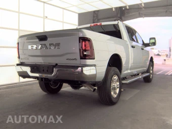 2026 Ram 2500 Big Horn Crew Cab Medium Bed - miniatura 4