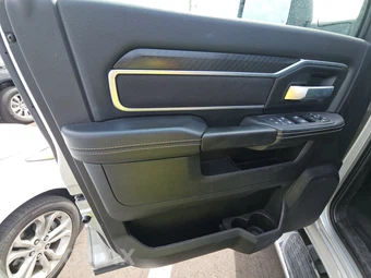2026 Ram 2500 Big Horn Crew Cab Medium Bed - miniatura 9