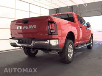 2026 Ram 2500 Big Horn Crew Cab Medium Bed - miniatura 4