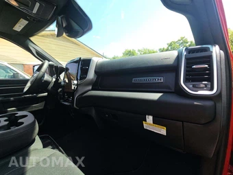 2026 Ram 2500 Big Horn Crew Cab Medium Bed - miniatura 19