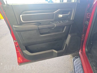 2026 Ram 2500 Big Horn Crew Cab Medium Bed - miniatura 9