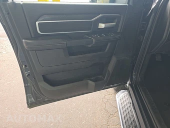 2026 Ram 2500 Big Horn Crew Cab Medium Bed - miniatura 9