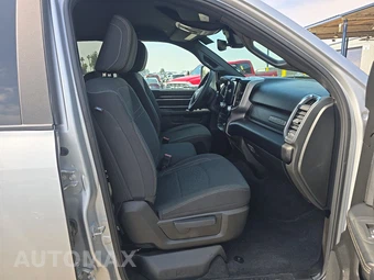 2026 Ram 2500 Big Horn Crew Cab Medium Bed - miniatura 8
