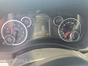 2026 Ram 2500 Big Horn Crew Cab Medium Bed - miniatura 6