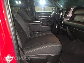 2026 Ram 2500 Big Horn Crew Cab Medium Bed - miniatura 8