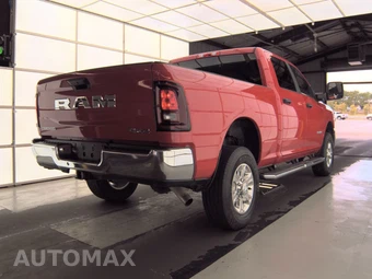 2026 Ram 2500 Big Horn Crew Cab Medium Bed - miniatura 4