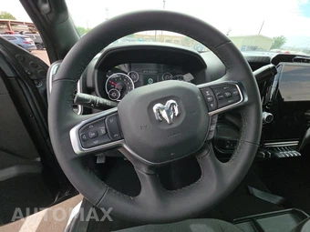 2026 Ram 2500 Big Horn Crew Cab Medium Bed - miniatura 10