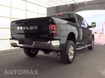 2026 Ram 2500 Big Horn Crew Cab Medium Bed - miniatura 4
