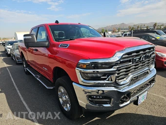 2026 Ram 2500 Big Horn Crew Cab Medium Bed - miniatura 3