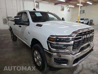 2026 Ram 2500 Big Horn Crew Cab Medium Bed – miniatura 4