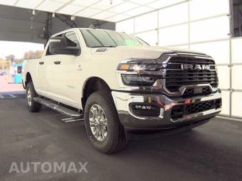 2026 Ram 2500 Big Horn Crew Cab Medium Bed - miniatura 3