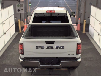 2026 Ram 2500 Big Horn Crew Cab Medium Bed - miniatura 5