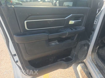2026 Ram 2500 Big Horn Crew Cab Medium Bed - miniatura 9