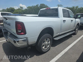 2026 Ram 2500 Big Horn Crew Cab Medium Bed – miniatura 4