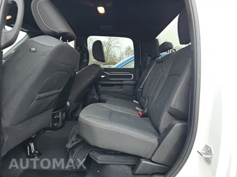 2026 Ram 2500 Big Horn Crew Cab Medium Bed – miniatura 13