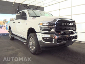 2026 Ram 2500 Big Horn Crew Cab Medium Bed – miniatura 3