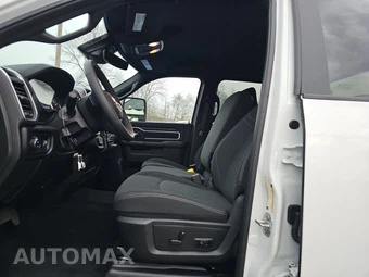 2026 Ram 2500 Big Horn Crew Cab Medium Bed – miniatura 7