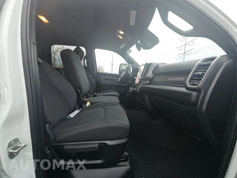 2026 Ram 2500 Big Horn Crew Cab Medium Bed – miniatura 8