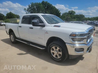2026 Ram 2500 Big Horn Crew Cab Medium Bed – miniatura 3