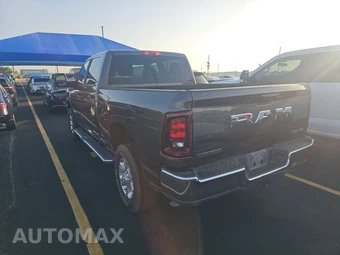 2026 Ram 2500 Big Horn Crew Cab Medium Bed - miniatura 6