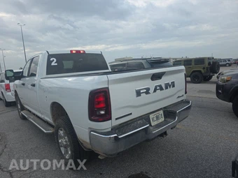 2026 Ram 2500 Big Horn Crew Cab Medium Bed – miniatura 6