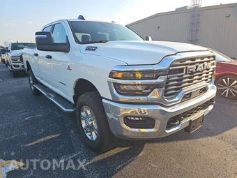 2026 Ram 2500 Big Horn Crew Cab Medium Bed - miniatura 3