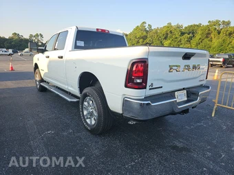 2026 Ram 2500 Big Horn Crew Cab Medium Bed - miniatura 6