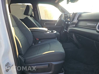 2026 Ram 2500 Big Horn Crew Cab Medium Bed - miniatura 8