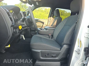 2026 Ram 2500 Big Horn Crew Cab Medium Bed - miniatura 7