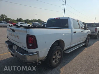 2026 Ram 2500 Big Horn Crew Cab Medium Bed - miniatura 4