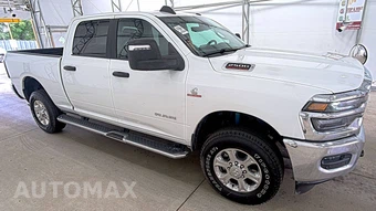 2026 Ram 2500 Big Horn Crew Cab Medium Bed - miniatura 3