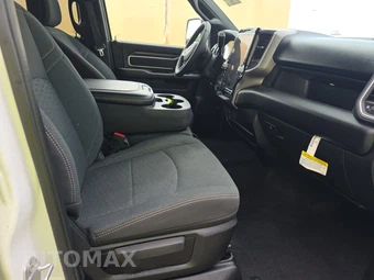 2026 Ram 2500 Big Horn Crew Cab Medium Bed - miniatura 8