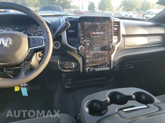 2026 Ram 2500 Big Horn Crew Cab Medium Bed - miniatura 11