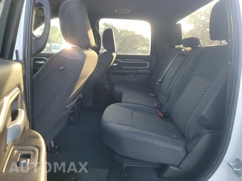 2026 Ram 2500 Big Horn Crew Cab Medium Bed - miniatura 13