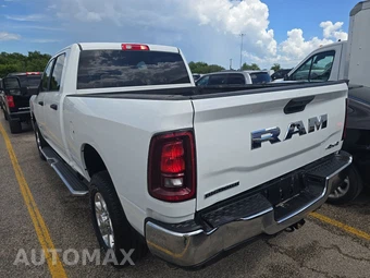 2026 Ram 2500 Big Horn Crew Cab Medium Bed - miniatura 6