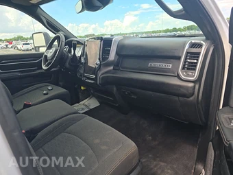2026 Ram 2500 Big Horn Crew Cab Medium Bed - miniatura 8