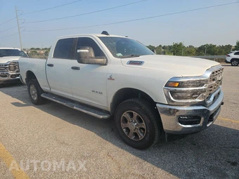 2026 Ram 2500 Big Horn Crew Cab Medium Bed - miniatura 3