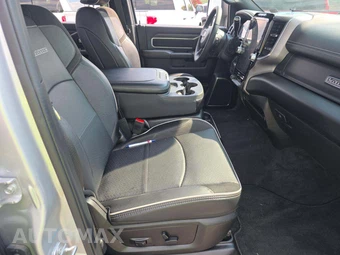 2026 Ram 2500 Laramie Crew Cab Medium Bed - miniatura 18